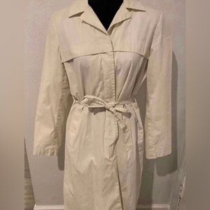 Women’s Trench Coat (Size M)